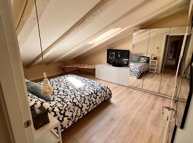 Mansarda Mazzini * Trieste