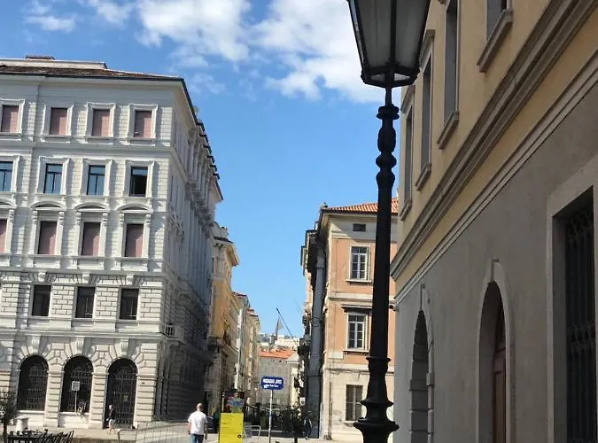 Mansarda Mazzini Trieste